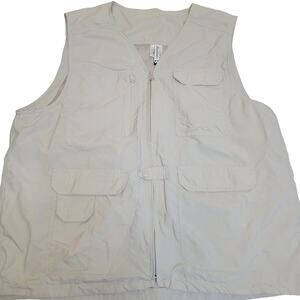 Magellans Vest Mens XL Travel Gear Beige Hiking Fishing Lightweight Full Zip GUC